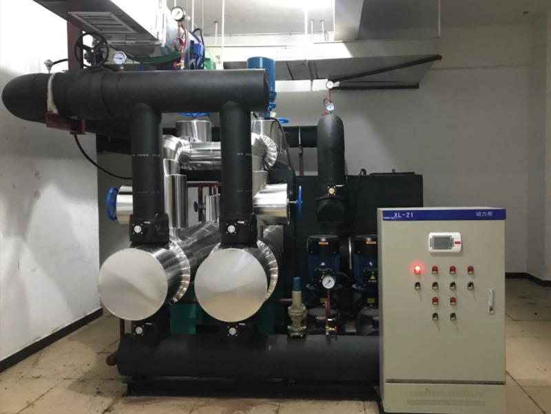 寧鄉大學創新基地板式換熱機組安裝現場